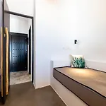 Omilos Beachfront House ホテル パロス島