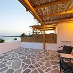 Omilos Beachfront House Hotell Páros