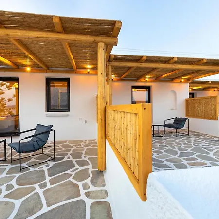 ホテル Omilos Beachfront House