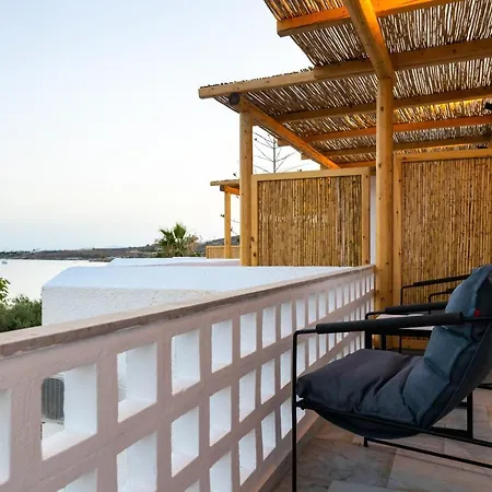 Omilos Beachfront House パロス島