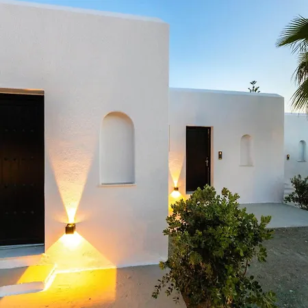 Omilos Beachfront House Otel Páros